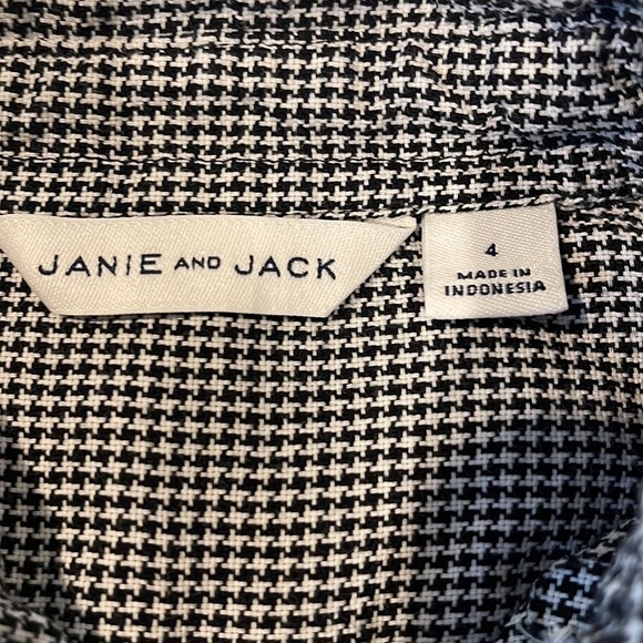 𝅺JANIE and Jack button down shirt 4 - Picture 3 of 4